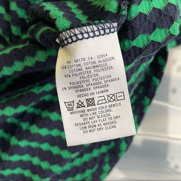 ANTHROPOLOGIE | POSTMARK CAP SLEEVE PEPLUM TOP IN NAVY BLUE/Green small - Picture 7 of 8